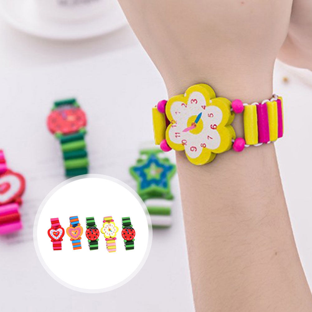 Kids Educational Watch - นาฬิกาข้อมือไม้ลายการ์ตูนสำหรับเด็ก 5 ชิ้น ของเล่นเสริมพัฒนาการด้านการเรียนรู้เวลา นาฬิกาไม้สำหรับเด็ก ของเล่นเสริมพัฒนาการ